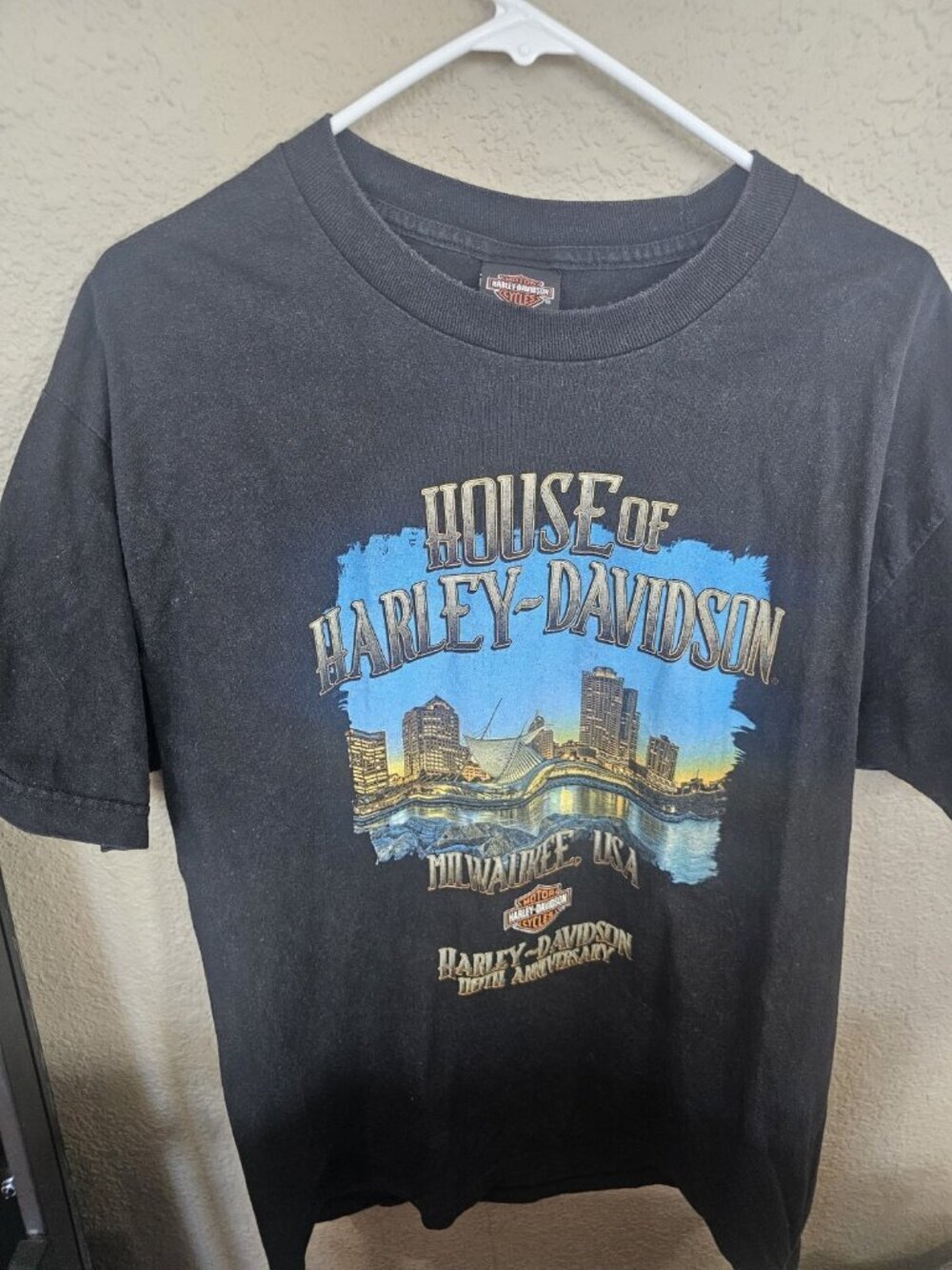 House Of Harley Davidson Milwaukee Black T-shirt Men's Large Short Sleeve